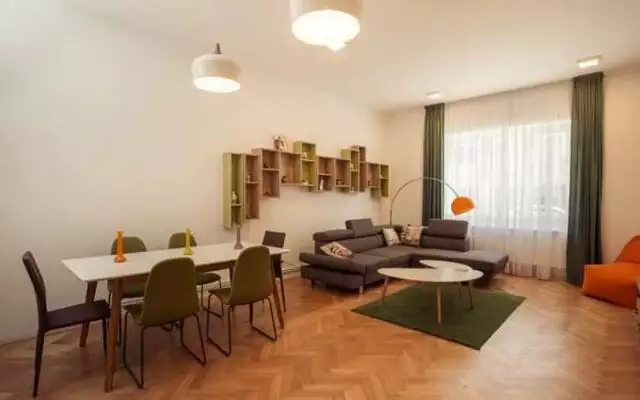 Apartament in vila, Eremia Grigorescu, loc parcare, mobilat si utilat