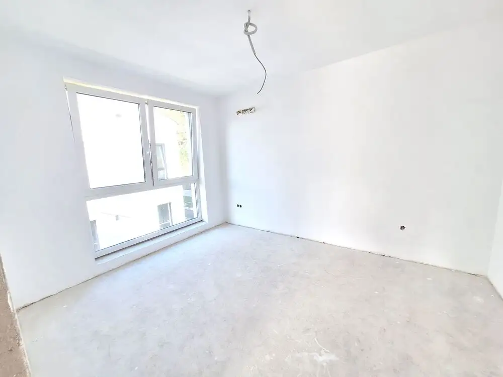 Duplex nou, zona superba, aer curat si luminos, zona str. Oasului