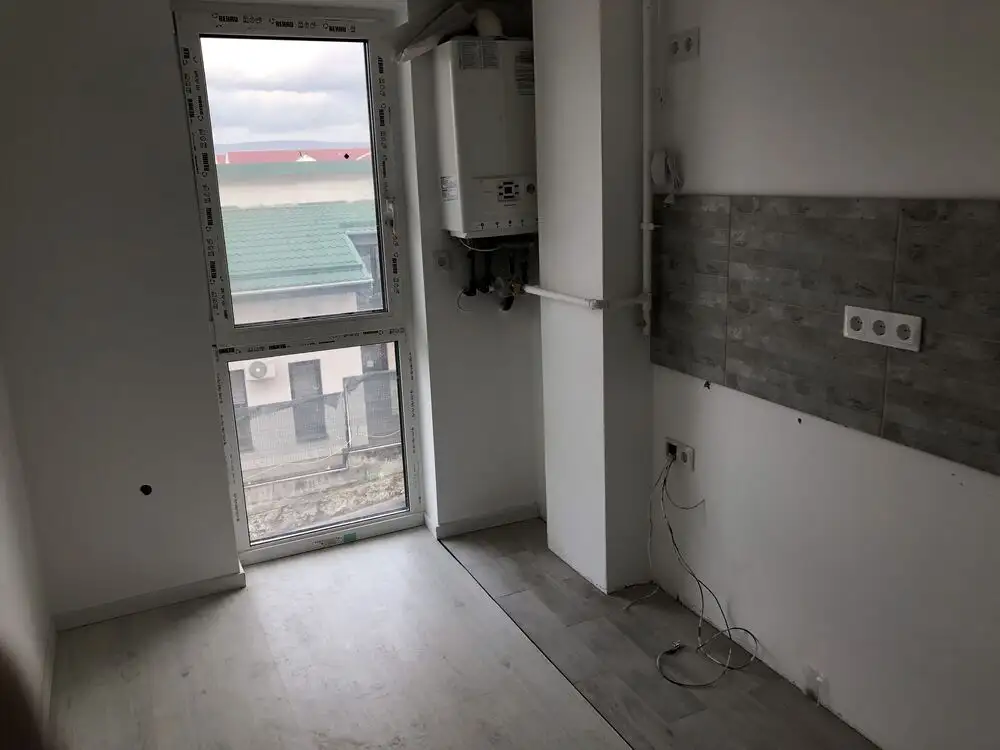 Apartament o camera, de vanzare,in cartierul Zorilor, zona Frunzisului