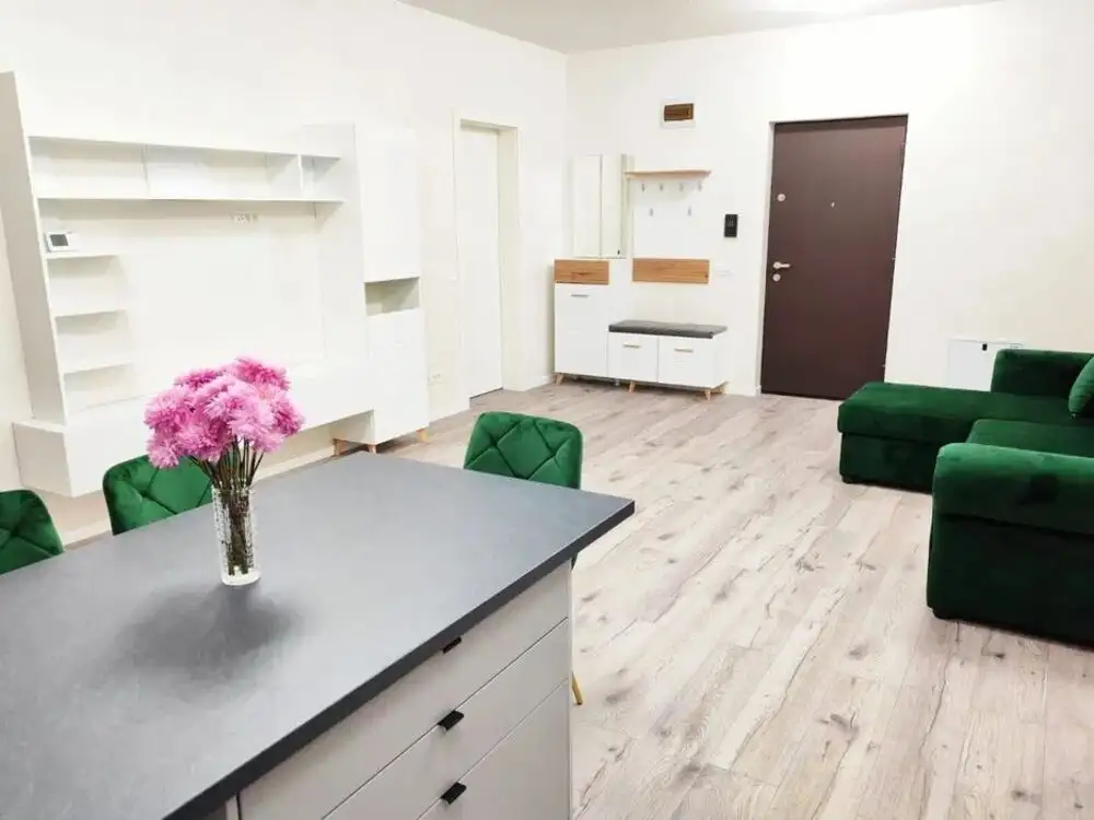 Apartament 2 camere, 52 mp, parcare - Zona Razoare - Floresti