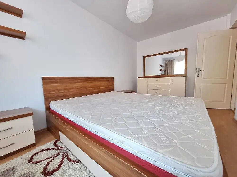 Apartament 2 camere, de vanzare, etaj intermediar, dressing, Zorilor