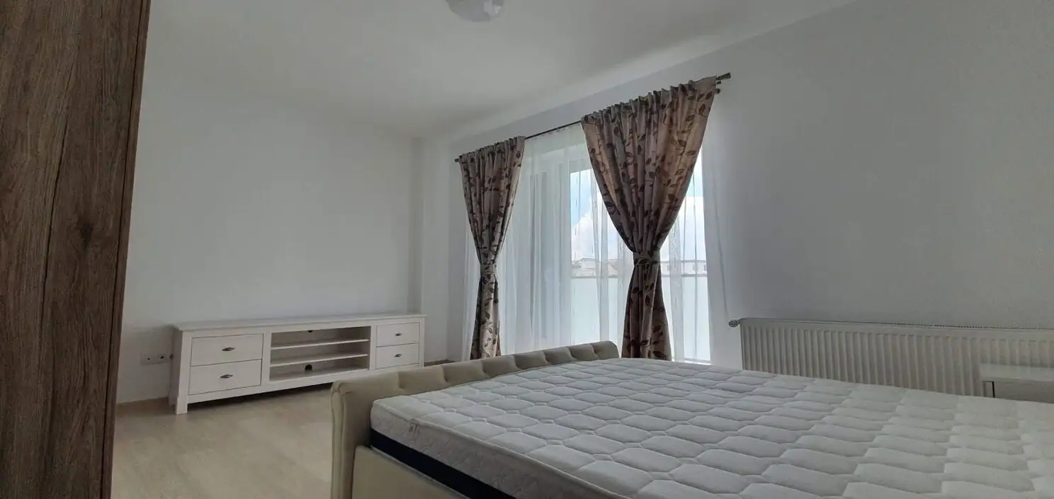 Apartament, de vanzare, 2 camere,2 balcoane, in Europa, zona C. Turzii