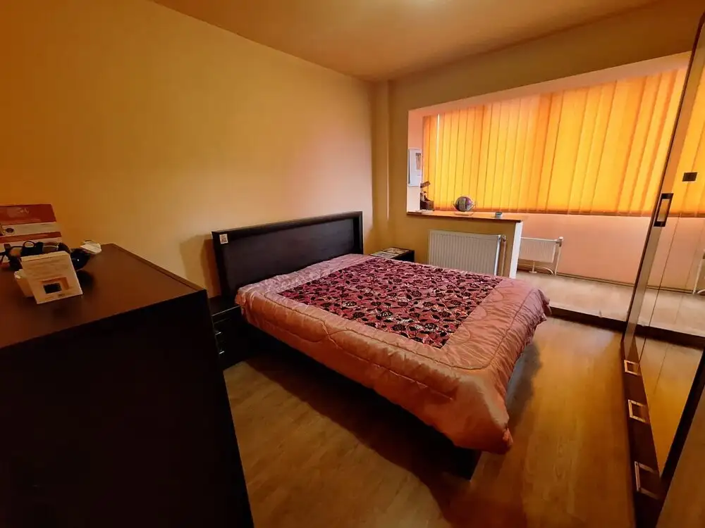 Apartament cu 3 camere finisat mobilat, zona strazii Gr. Alexandrescu