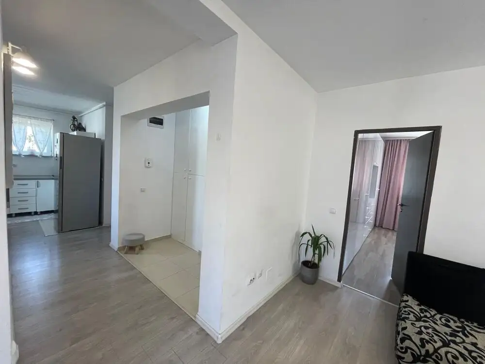 Apartament 3 camere  82 mp - parcare - Marasti