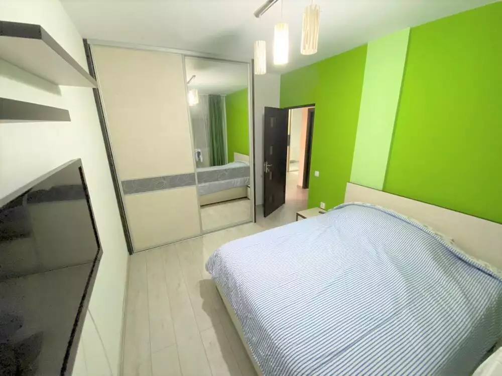Apartament superb si spatios cu 3 camere + garaj subteran strada Paris