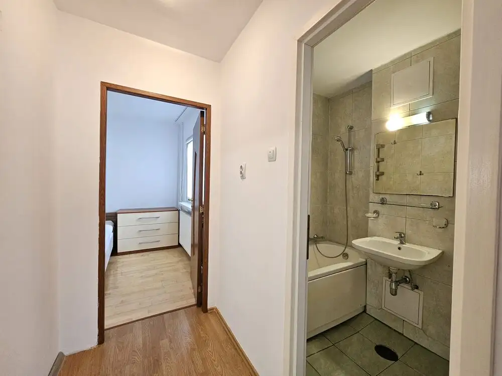 Apartament cu 3 camere, partial mobilat, zona Casa Radio, Grigorescu