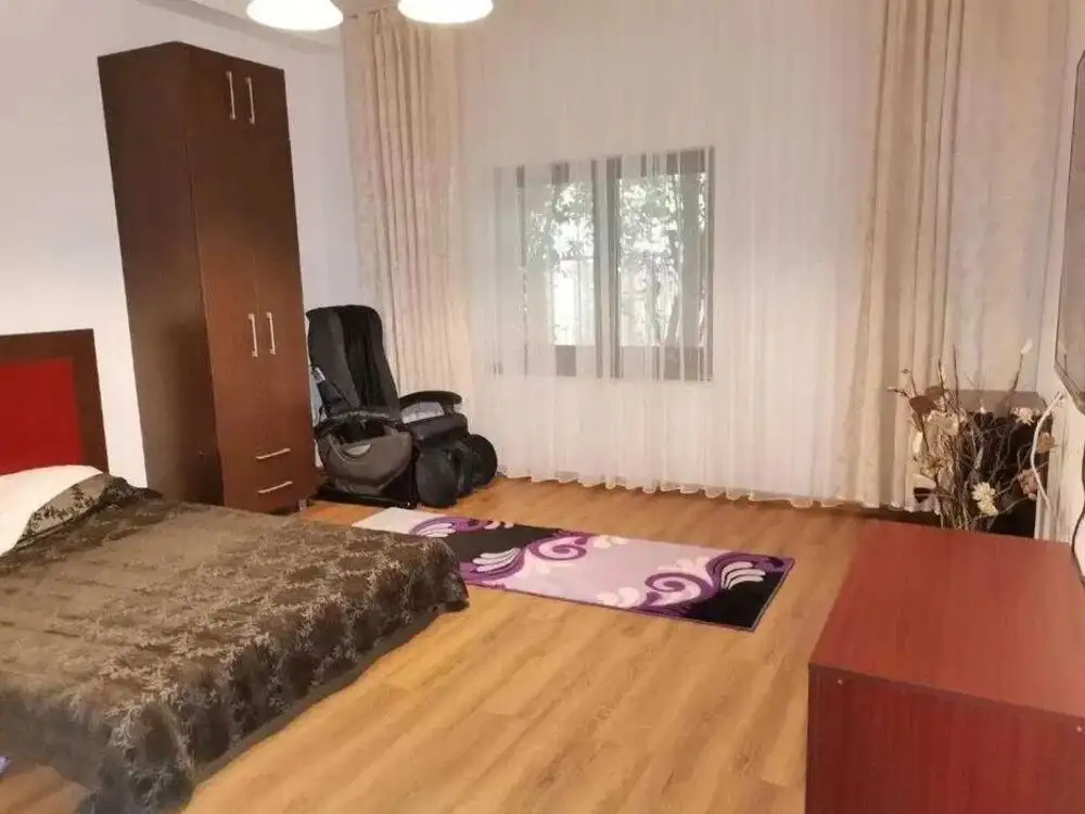 Apartament in vila, 2 camere, decomandat, Grigorescu