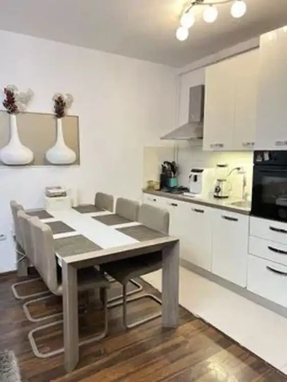 Apartament 2 camere etaj intermediar + garaj subteran - Buna Ziua