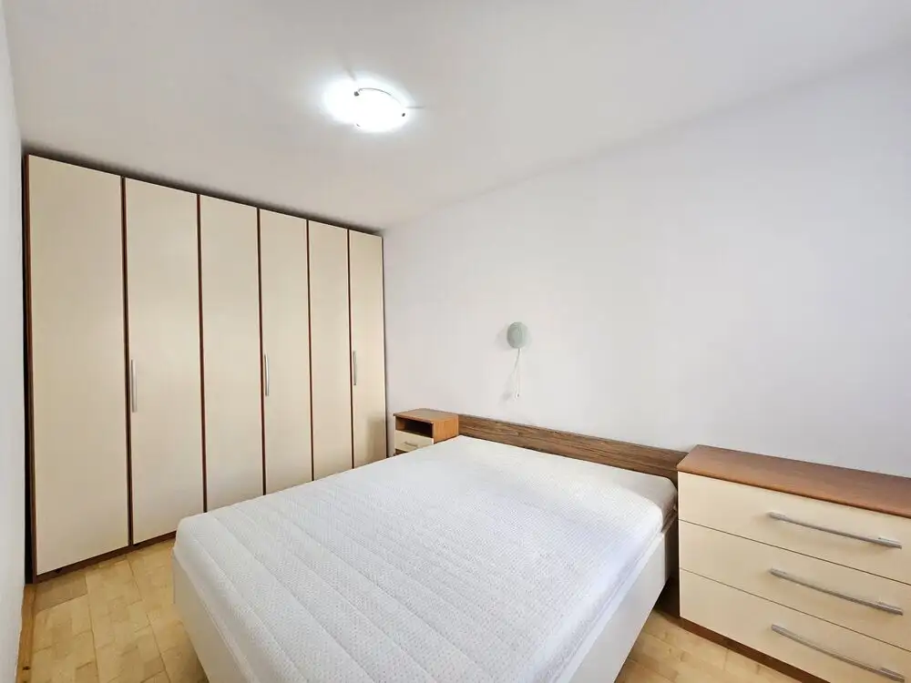 Apartament cu 3 camere, partial mobilat, zona Casa Radio, Grigorescu