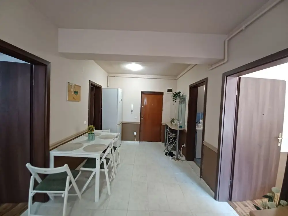 Apartament 3 camere, cu parcare, in Buna Ziua, zona C.Turzii/Volta