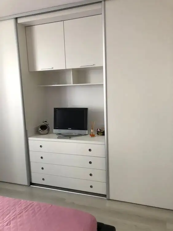 Apartament 2 camere, zona Vivo, Strada Razoare