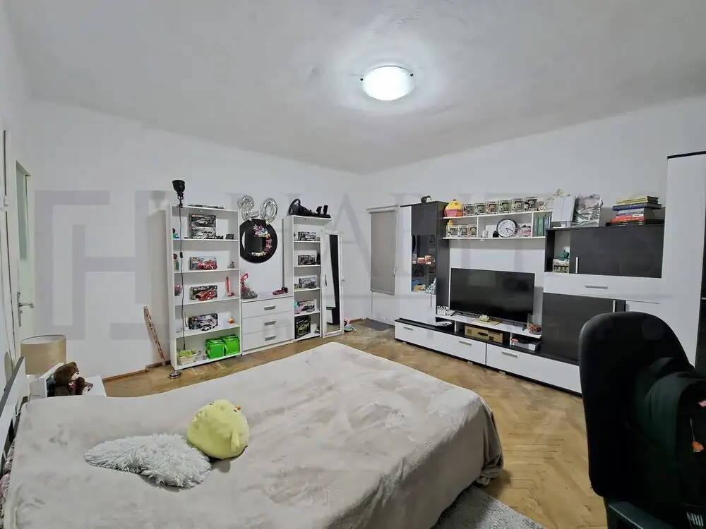 Apartament cu o camera, etaj 2 din 37 mp utili, cartierul Gruia