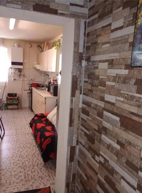 Apartament 2 camere, de vanzare, cu parcare, decomandat, zona Oasului