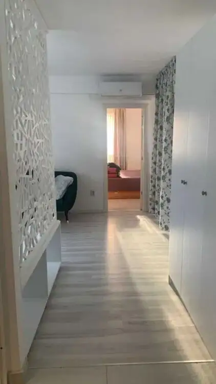 Apartament 3 camere, 2 locuri parcare, Zona Marasti, Str. D. Roman