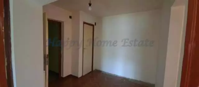 Apartament 2 camere zona Parang