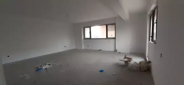 Baneasa lac apartament 3 camere lux cu 2 parcări și terasă 45 de metri