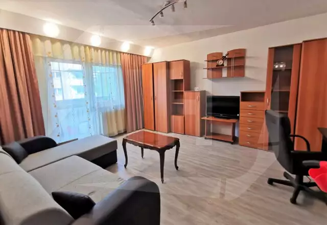 Apartament 1 camera, decomandat, 36 mp, balcon, zona strazii Arinilor