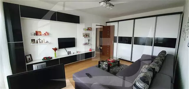 Apartament 2 camere, decomandat, finisat si mobilat, zona strazii Aurel Vlaicu