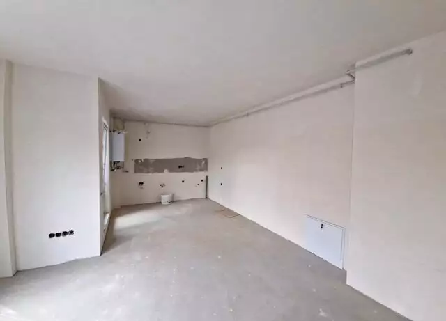 Apartament 2 camere, terasa, etaj 1, semifinisat, Marasti