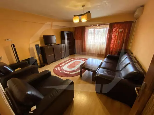 Apartament 2 camere, 60 mp, decomandat, zona Piata Cipariu