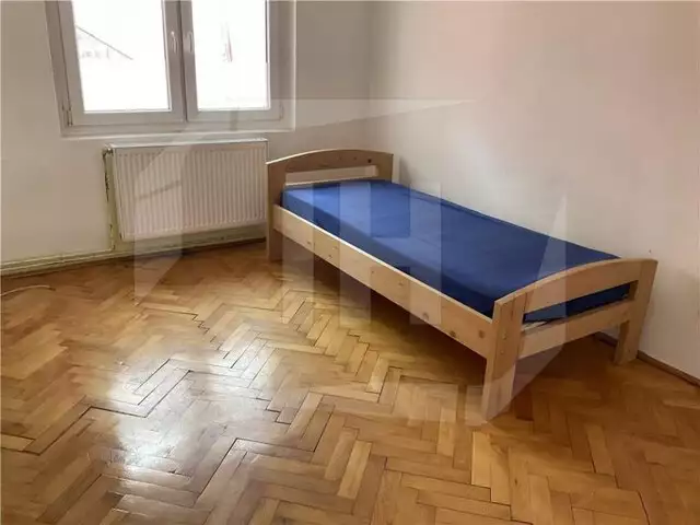 Apartament 3 camere, decomandat, zona B-dului Nicolae Titulescu
