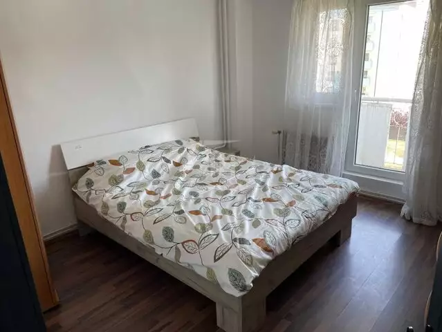 Apartament 3 camere, etaj intermediar, zona Piata Marasti