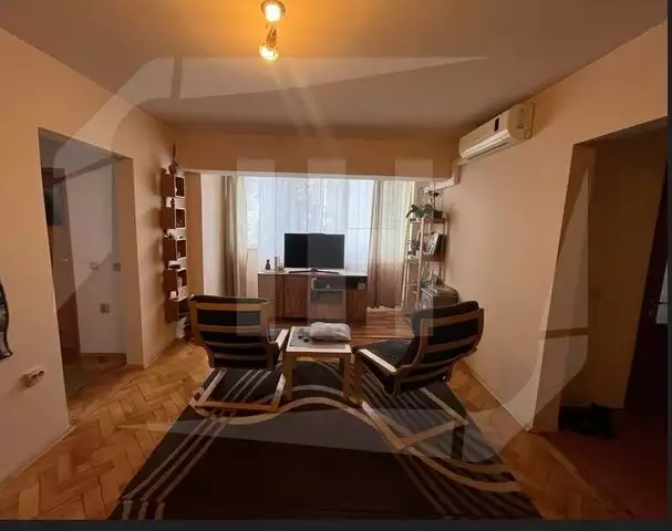 Apartament 4 camere cu view spre raul Somes