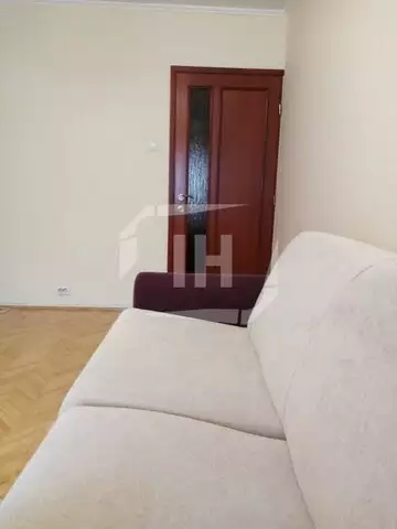 Apartament 2 camere, decomandat, zona Nicolae Titulescu