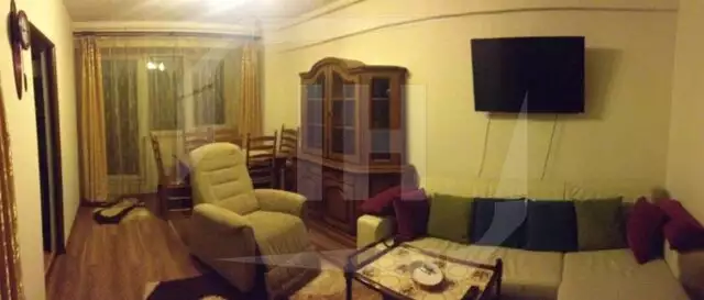 Apartament 2 camere, etaj intermediar, zona FSEGA