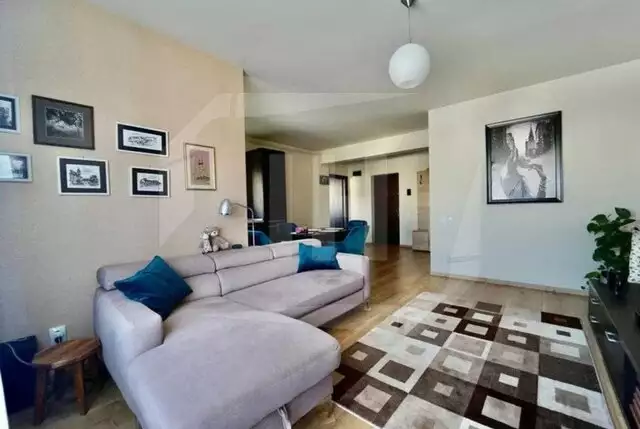 Apartament 2 camere, parcare subterana, Central