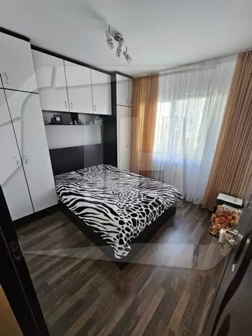 Apartament 2 camere, etaj intermediar, zona Bld Primaverii