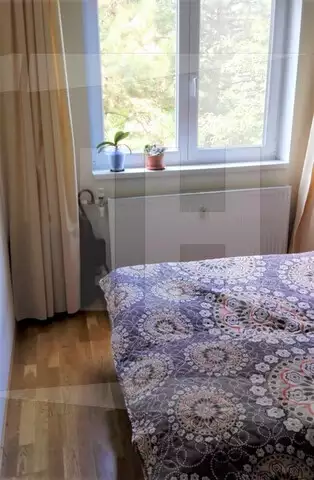 Apartament 3 camere, decomandat, 60 mp, parcare, zona Transylvania College