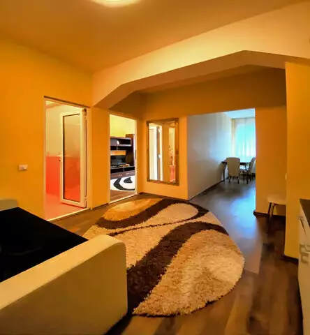 Apartament cu o camera, modificat, 40 mp, cartier Marasti, strada Ciocarliei