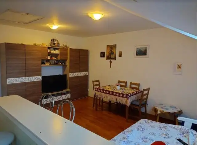 Apartament cu 2 cam la mansarda., 47mp utili, str. Lunii, Zorilor