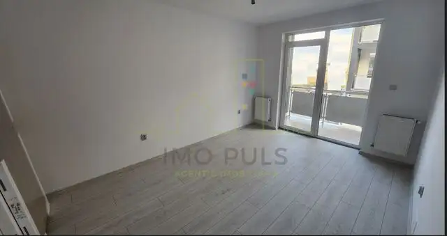 Apartament cu o camera, cu bucatarie mare 14 m. Parter