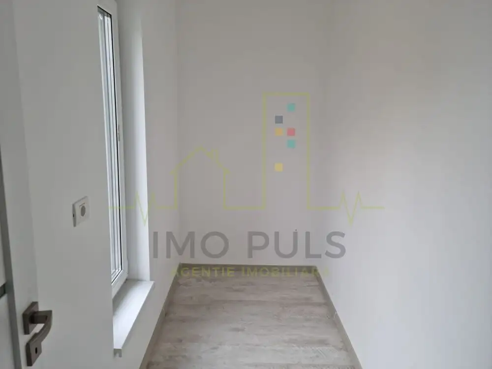 1/2 Duplex, FINALIZAT, asfalt, toate utilitatile, MEGA IMAGE