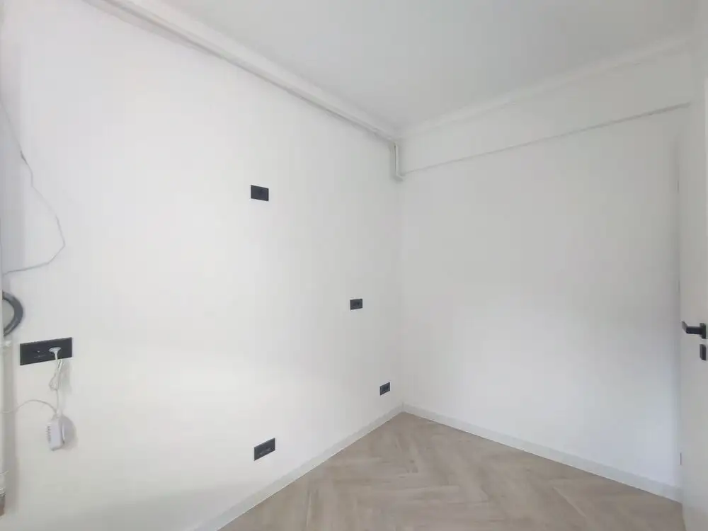 Vânzare apartament 2 camere cu terasa Generoasă zona Bazilescu