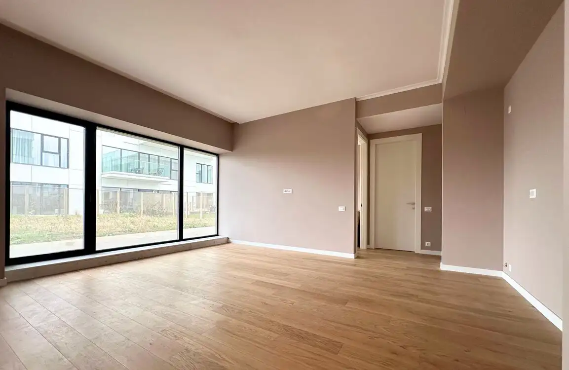 Închiriere apartament 4 camere 157 mp cu grădină proprie ONE Verdi