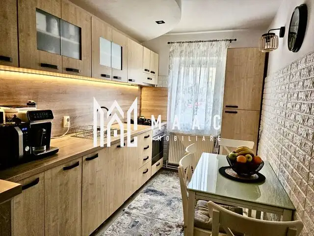 Apartament 4 camere | Etaj 1 | 75 mpu | Pivniță