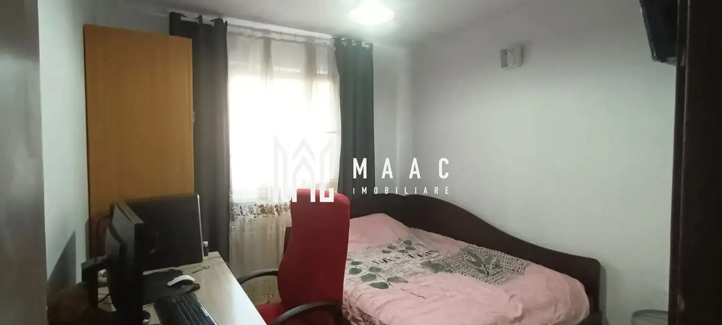 Apartament 3 camere | Etaj 3 | Balcon | Pivnita | Ciresica