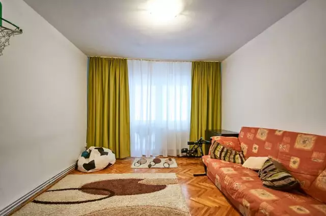MOBITIM vinde Apartament 2 camere  zona Calea Floresti