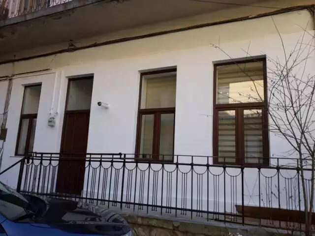 Mobitim vinde apartament  2 camere, zona Motilor. Cluj-Napoca,