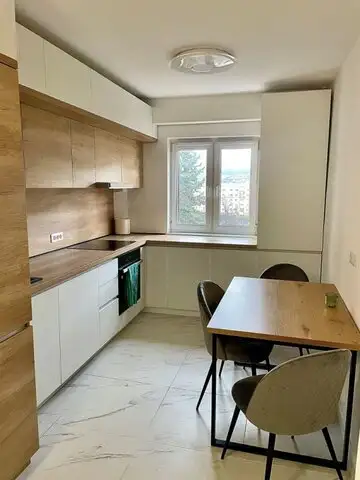 Apartament 3 camere in Marasti in zona Siretului