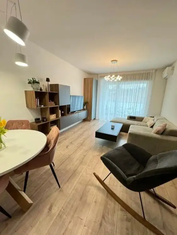 Apartament nou semicentral Cluj 