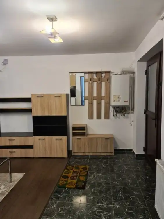 Apartament 2  camere zona centrala 