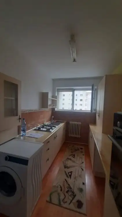 Apartament 2 camere în zona Calea Florești