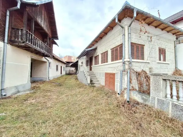 Casa Traditionala Pietrosani-Ganesti, Judet Arges