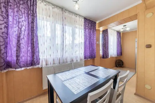 Apartament cu 2 camere - Razboieni 