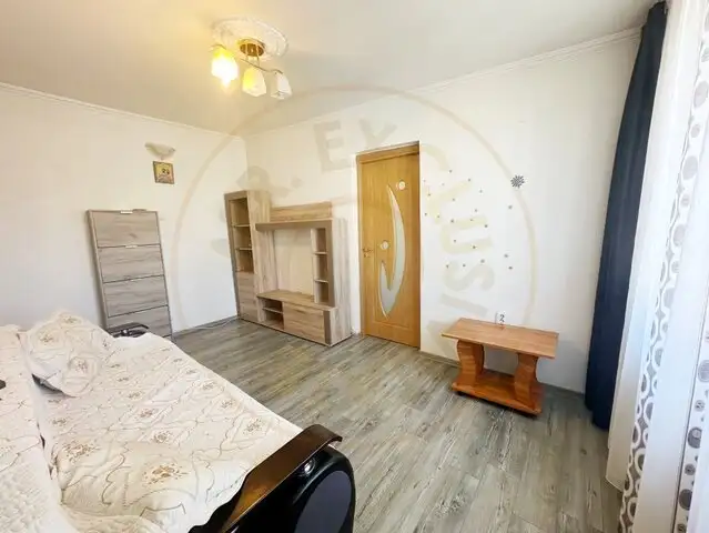 Apartament 2 camere Trivale 