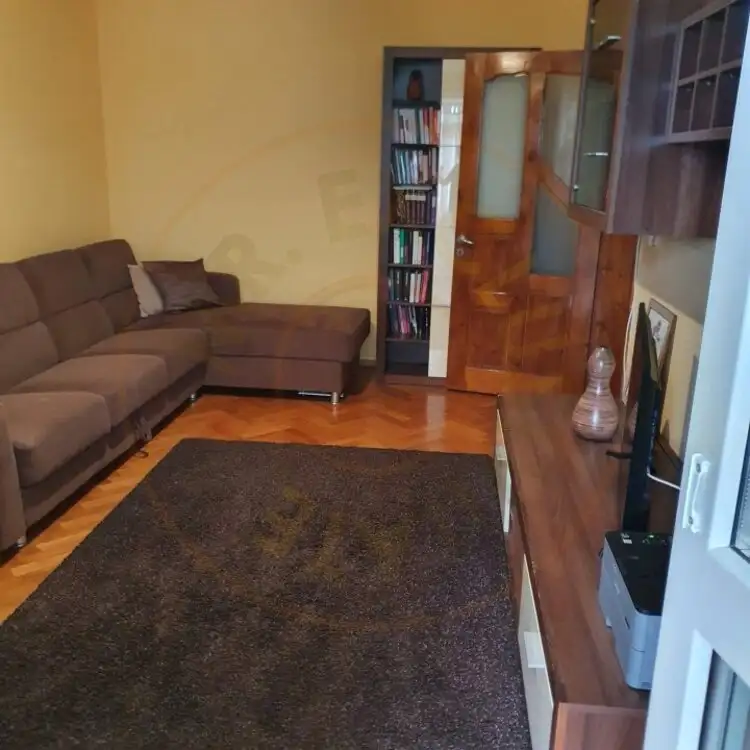 De vanzare apartament cu 3 camere, zona Doamna Ghica cu Vedere Panoramica